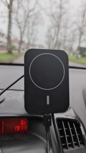 MagCar - Magnetic Wireless Charger Car Mounted photo review